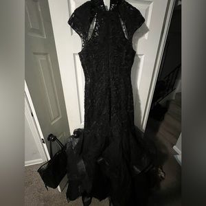 Black prom dress